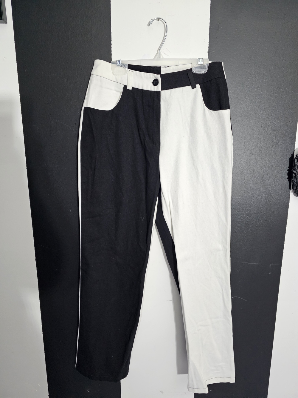 Hot Topic Black & White Straight Leg Jeans